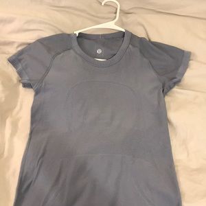 Lulu lemon women’s top
